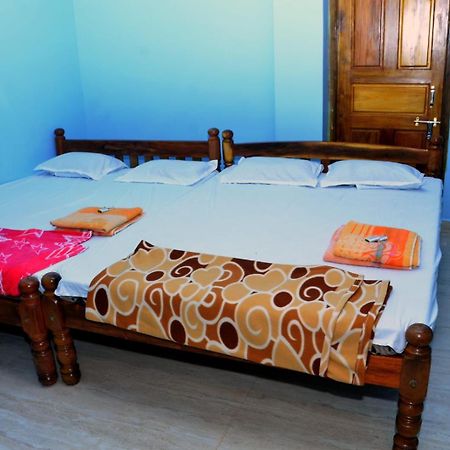 Kenchas Beach Resort Gokarna  Esterno foto